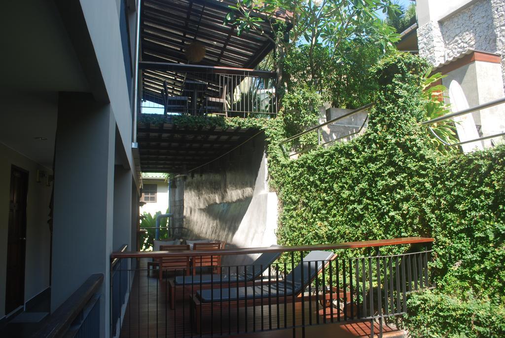 Baan Andaman Sea Surf Hotel Patong Exterior foto